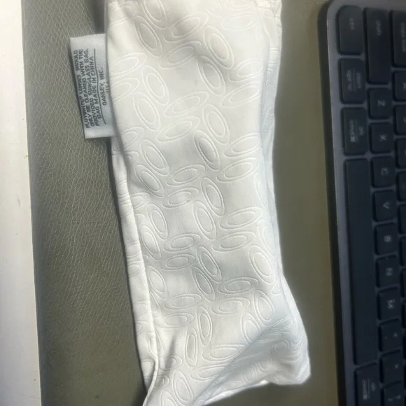 OAKLEY Script Sunglasses – Style 05963 – Women’s GUC - Picture 12 of 13